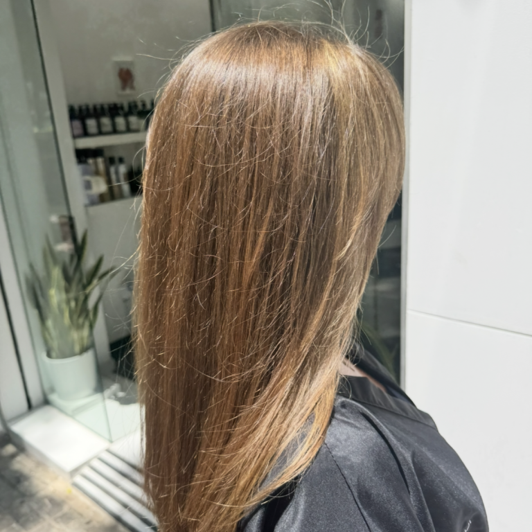 Baño de Óleos – Nutrición Intensiva y Brillo Natural para tu Cabello Alternativa: Óleos Capilares 100 % Naturales – Hidratación Profunda y Protección de la Fibra